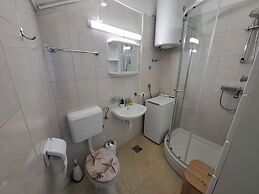 Apartment Kastilac with sea view