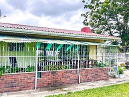3 bed Cozy Homestay for Groups in Lundi Park - 2292