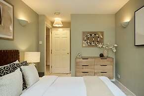 Chiswick Views & Space Elegant 3bdr Duplex With Parking