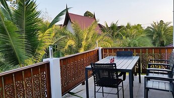 CET Resort & Rayong Padelcenter