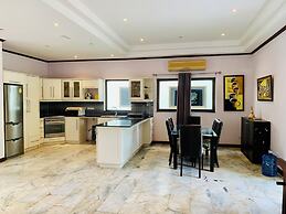 CET Resort & Rayong Padelcenter