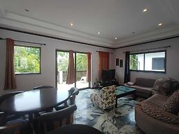 CET Resort & Rayong Padelcenter