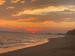 CET Resort & Rayong Padelcenter