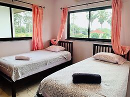 CET Resort & Rayong Padelcenter