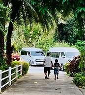 CET Resort & Rayong Padelcenter