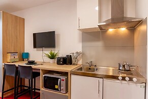 Student Only Globe Works