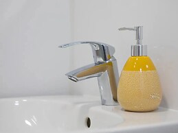 Student Only Globe Works