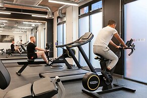 Student Only Globe Works