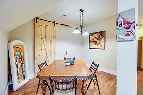 Community Courtyard & Fireplace: Cowan Apt!