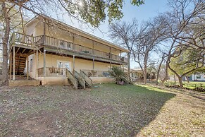 'pecan Creek Haus' Lake LBJ Retreat w/ Boat Dock!