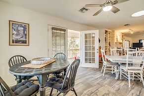 'pecan Creek Haus' Lake LBJ Retreat w/ Boat Dock!