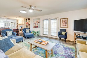 'pecan Creek Haus' Lake LBJ Retreat w/ Boat Dock!