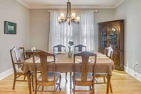 Walk to Dining & Shops: Historic Belmont Home