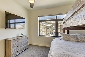 Walk to Ski Lift: Granby Ranch Family Retreat!