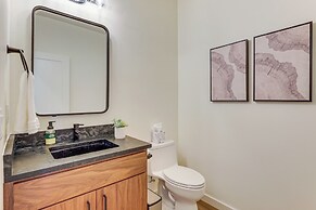 Walk to Ski Lift: Granby Ranch Family Retreat!