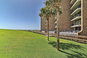 7th-floor Oceanfront Unit w/ Pools in Port Aransas
