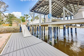 Waterfront Gem w/ Dock in Jacksonville