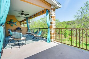 'rio Vista' Condo: Direct Guadalupe River Access!