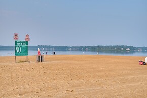 Lake & Pool Access: Poconos Family Getaway!