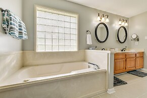 Hit the Greens, Bring Your Pets: Diamondhead Home!