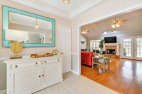 Hit the Greens, Bring Your Pets: Diamondhead Home!