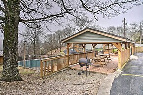 2 Mi to Silver Dollar City: Condo in Branson West