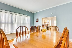 Explore the Ozarks: Arkansas Family Home!