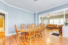 Explore the Ozarks: Arkansas Family Home!