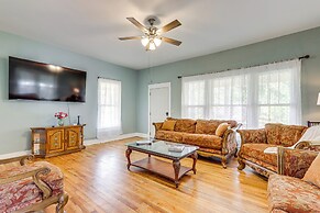 Explore the Ozarks: Arkansas Family Home!