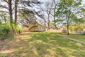 Explore the Ozarks: Arkansas Family Home!