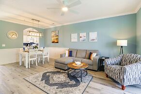 3 Mi to Barefoot Landing: Condo w/ 2 Pools!