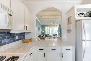 3 Mi to Barefoot Landing: Condo w/ 2 Pools!