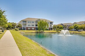 3 Mi to Barefoot Landing: Condo w/ 2 Pools!