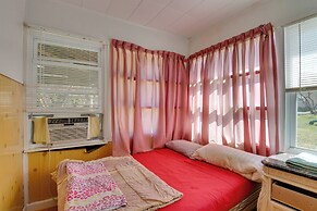 Kayaks & Canoes: Lake-view Retreat in Ellenville!