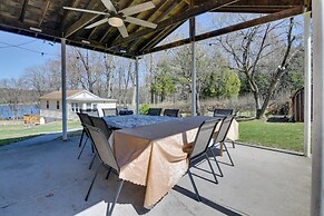 Kayaks & Canoes: Lake-view Retreat in Ellenville!