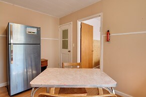 Kayaks & Canoes: Lake-view Retreat in Ellenville!