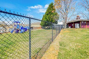 Smith Mountain Lake Retreat w/ Resort Amenities!