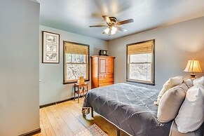 Mtn-view Retreat w/ Covered Porch in Dahlonega!