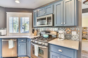 8 Mi to Dtwn Vancouver: PNW Getaway!