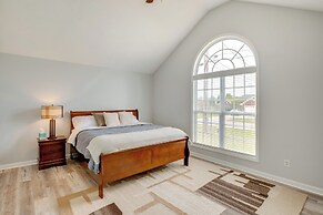 Patio & Spacious Yard: Home in Athens