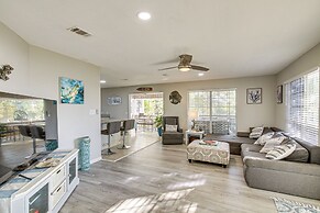 Bayfront Haven: Group Getaway in Milton!