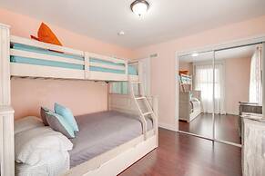 Walk to Ventnor Beach & Boardwalk: Coastal Gem