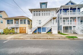 Walk to Ventnor Beach & Boardwalk: Coastal Gem