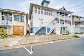 Walk to Ventnor Beach & Boardwalk: Coastal Gem