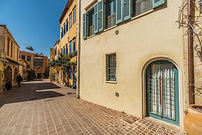 Panaretos Deluxe Maisonette