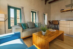 Panaretos Deluxe Maisonette