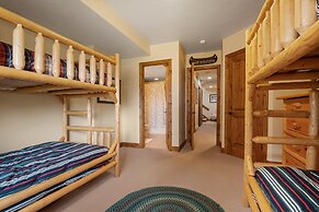 Midway 4 Bedroom Golf Course Luxury Turnberry 23 Home