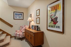 Midway 4 Bedroom Golf Course Luxury Turnberry 23 Home