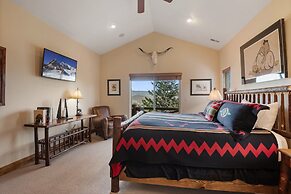 Midway 4 Bedroom Golf Course Luxury Turnberry 23 Home