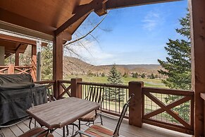 Midway 4 Bedroom Golf Course Luxury Turnberry 23 Home